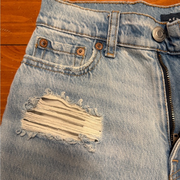 Aeropostale Light Blue Distressed Women Jeans - Picture 3 of 5